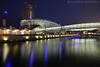 Bremerhaven Architektur Fotokunst Klimahaus Nachtlichter in Wasser HafenCity Nachtbild